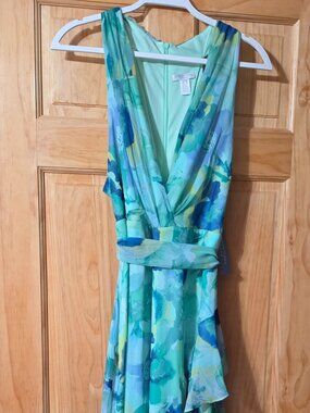 Women's London Times Side Tie Ruffle Wrap Dress